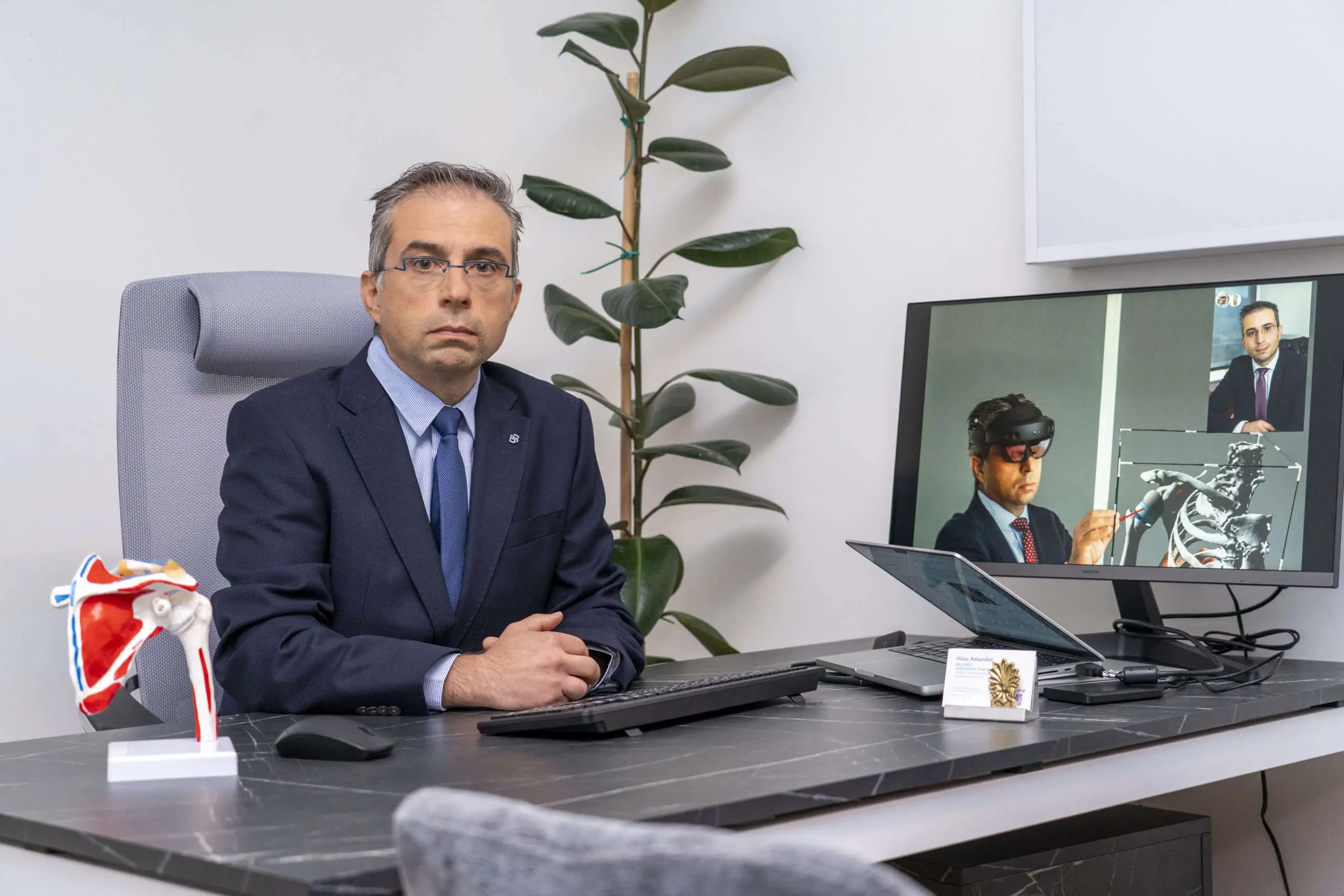 Αχιλλέας Μπουτσιάδης MD, PhD
